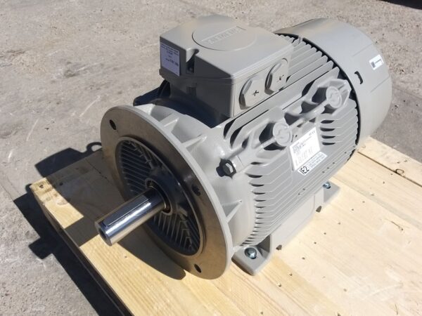 Electric motor 400V 18.5kW B35-4P 180-4 48/350 1500rmp IE2 SIEMENS / INNOMOTICS