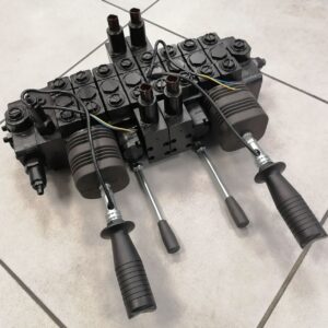 Control valve D4 8 sek. 75ltr. 1/2 WITH EL. 12VDC ON/OFF 300 bar DINOIL