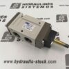 Electromagnetic distributor 3/2-1/2