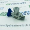 1/4'BSPi x 1/4'vv 90 In line shut-off pressure gauge valve Oleoweb