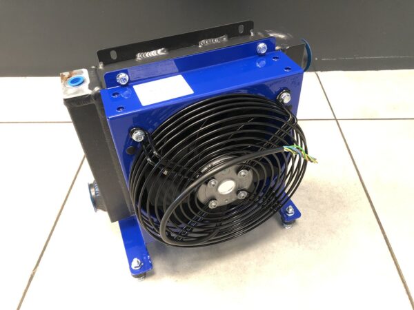 Heat exchanger (220/400VAC) 20-160 ltr/min BSP 1'1/4 HY0571