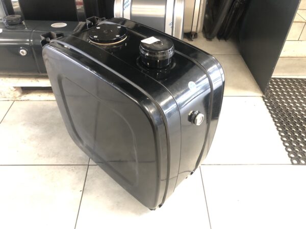 Hydraulic oil tank, side mounting 140 ltr. Steel 62x67x38 HEWEA