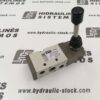 Mechanical distributor 5/2-1/4 bistable 90 angle