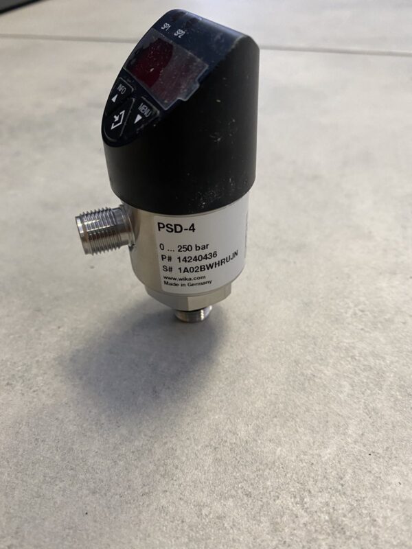 Pressure switch PSD-4 with LED 0-250 bar G1/4 WIKA