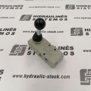 S70 distributor 1/8 3/2 NC 90' LVR/SPR