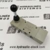S70 distributor 1/4 5/3 90' LVR/SPR OC