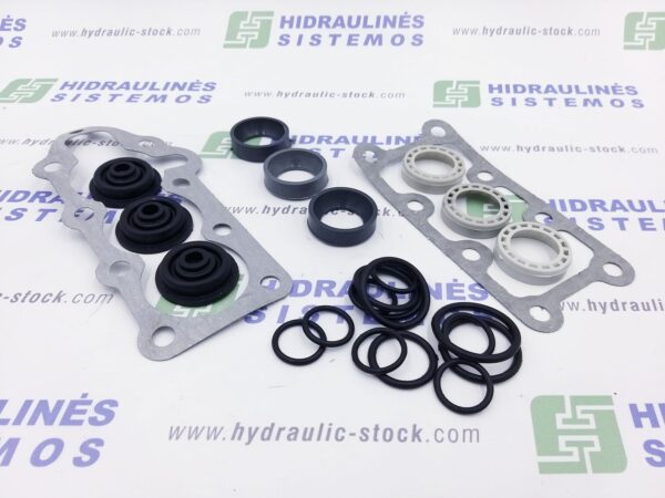 Seal kit for 'Belarus' control valve