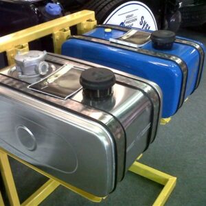 Hydraulic oil tank, side mounting 068 ltr. Aluminium HA06899 28x63x42