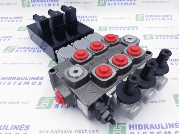 Control valve 3 sec. 90 ltr. Q75 (3 x mech. + solenoid control 12V)