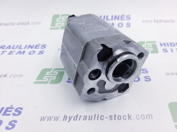 GR1 2.7 cm3/l gear pump MC32 K Hydropack